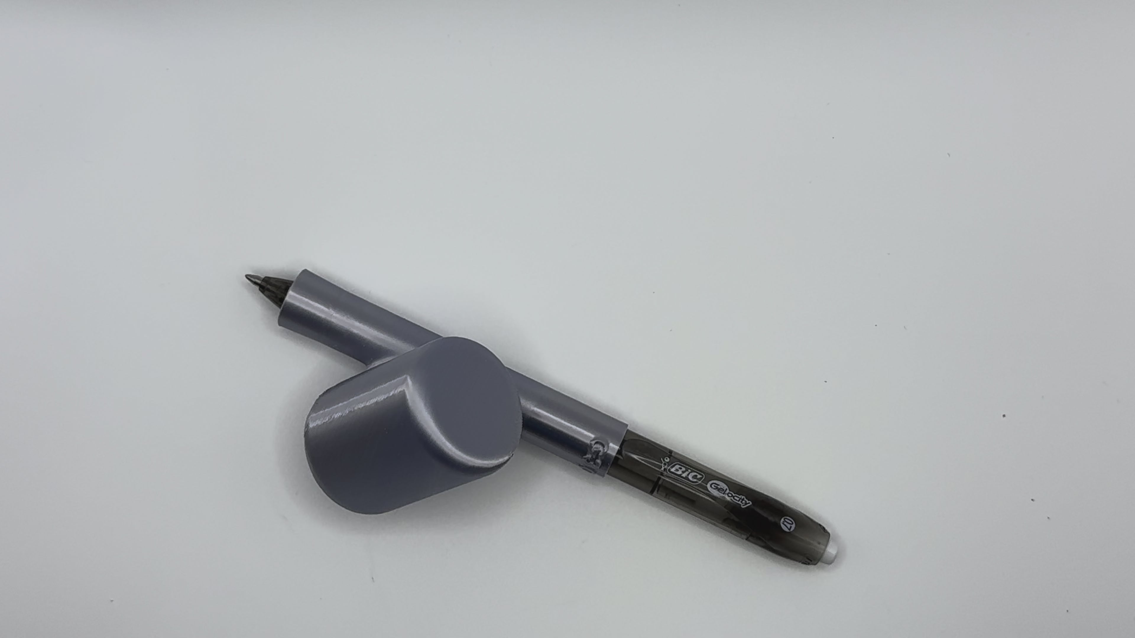 Pen with Hand Stabilisation Grip